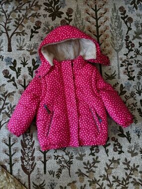 Mini Boden Pink Star Print Puffer Jacket with Detachable Hood and Sleeves